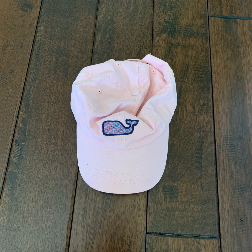 Woman’s Vineyard Vines Hat